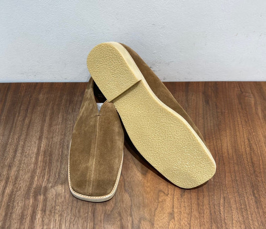 Suede Minimal Mule Loafer