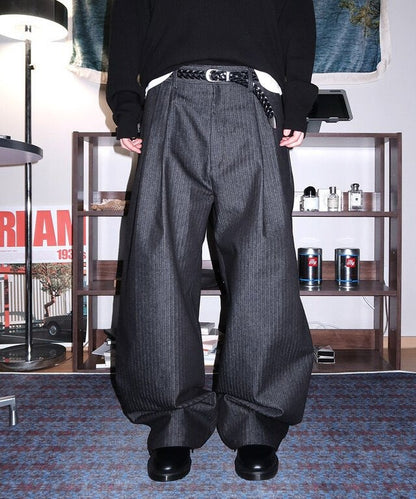 Herringbone Two-Tuck Wide Slacks