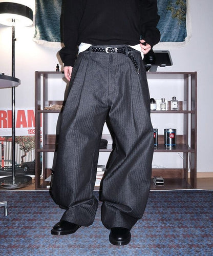Herringbone Two-Tuck Wide Slacks