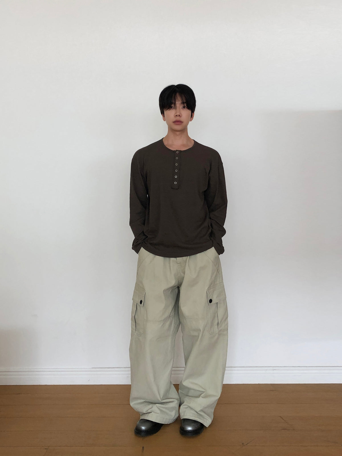 Slub Henley Neck Long Sleeve - DARK BROWN front