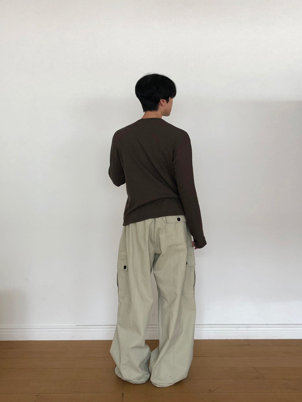 Slub Henley Neck Long Sleeve - DARK BROWN side