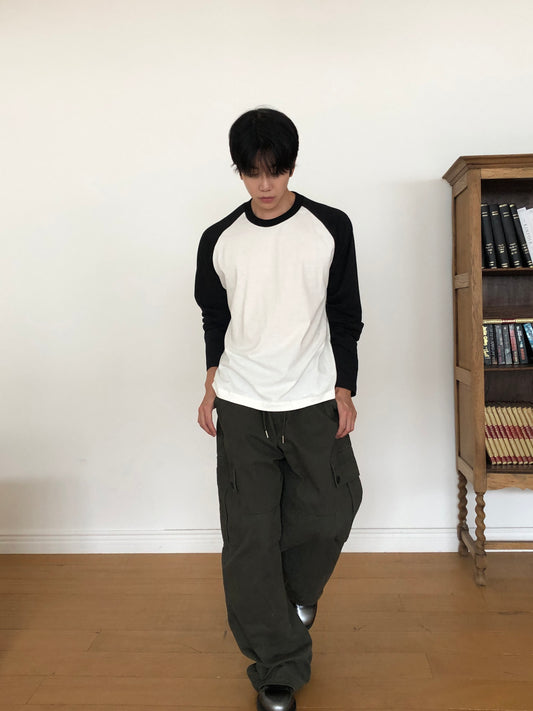 Color-block Raglan Long Sleeve - IVORY/RED front