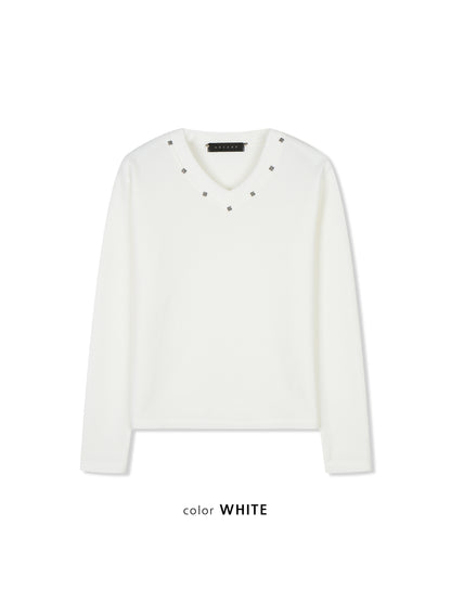 Star Stud V-Neck Ribbed Knit WHITE フロントスタイル