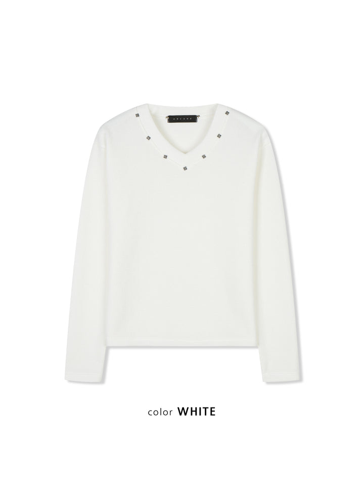 Star Stud V-Neck Ribbed Knit