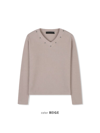 Star Stud V-Neck Ribbed Knit BEIGE フロントスタイル