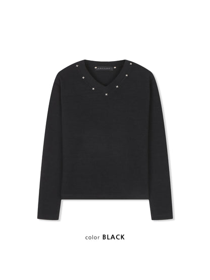 Star Stud V-Neck Ribbed Knit BLACK フロントスタイル
