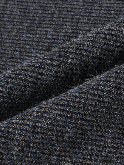 Star Stud V-Neck Ribbed Knit 生地アップ