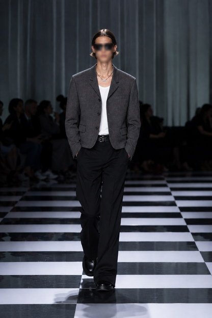 Lloyd Button Jacket モデル着用 CHARCOAL