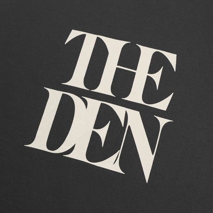 THE DEN Logo Contrast Neck Sweatshirt