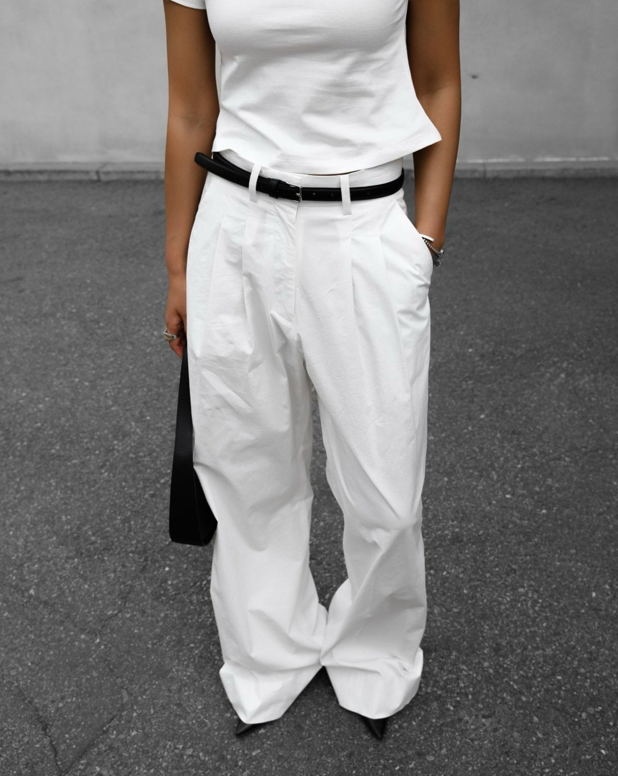 【PAPERMOON 페이퍼 문】SS / Cotton Two Pin - Tuck Wide Trousers