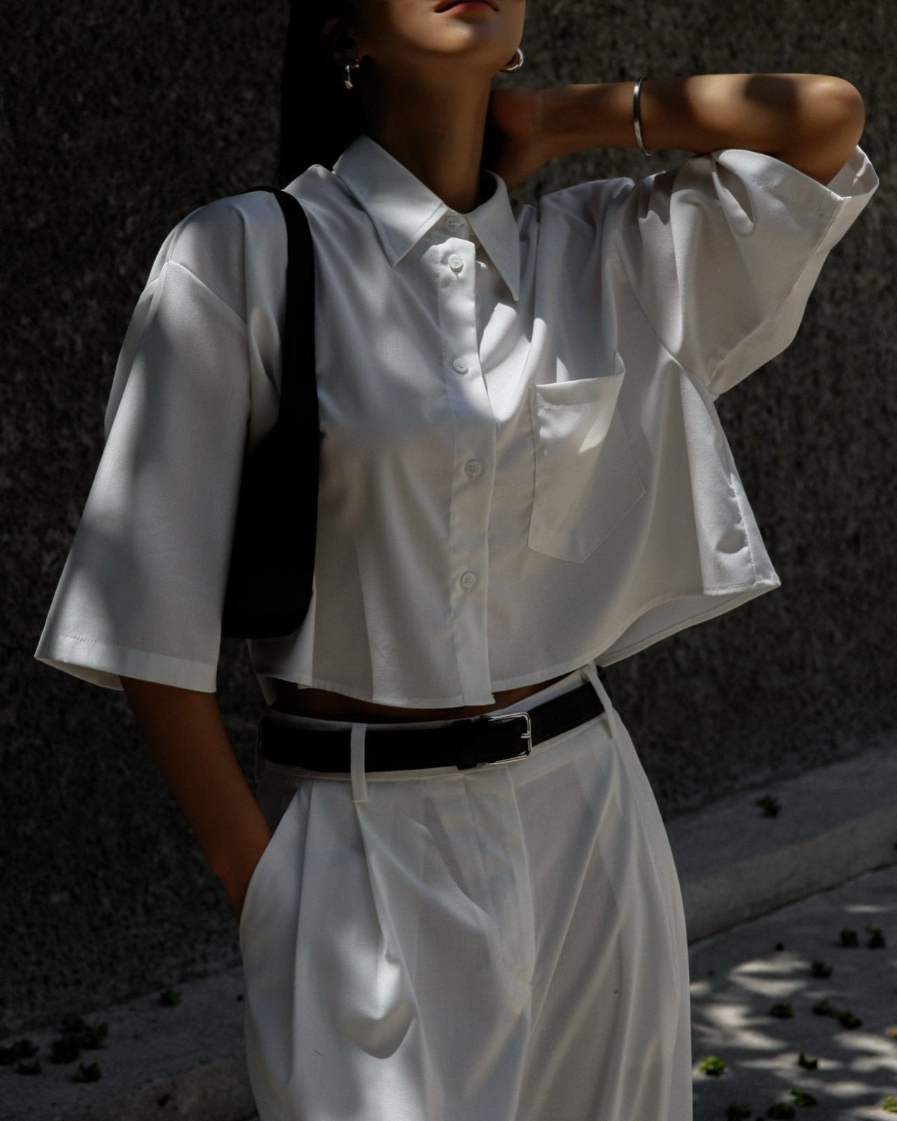 【PAPERMOON 페이퍼 문】SS / Half Sleeved Cropped Button Down Shirt
