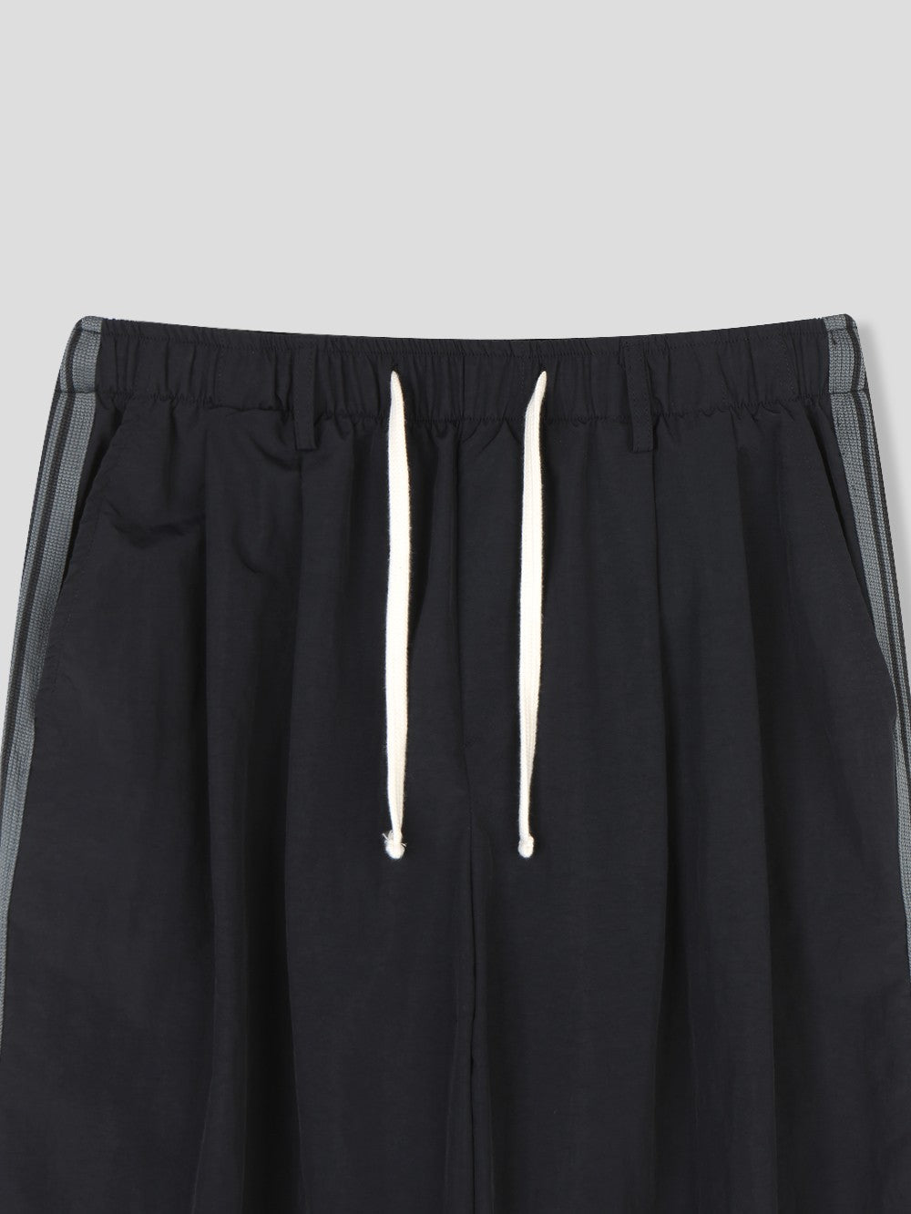 Wind Track Pants waist drawcord