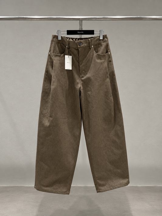 MH Curved Pants Khaki Brown