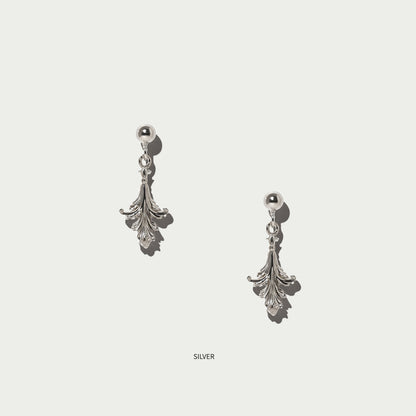 Lily Earring