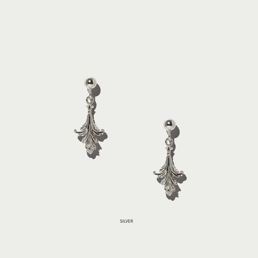 Lily Earring