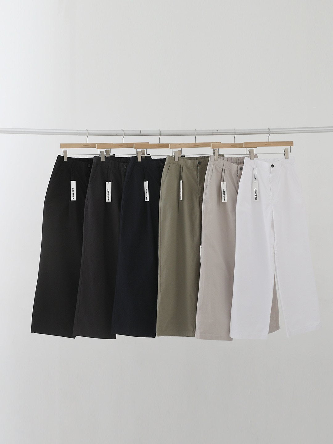 シグネチャーワンタックパンツ