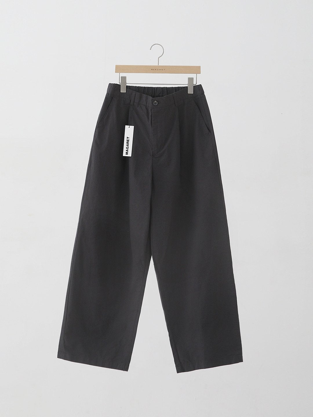 シグネチャーワンタックパンツ