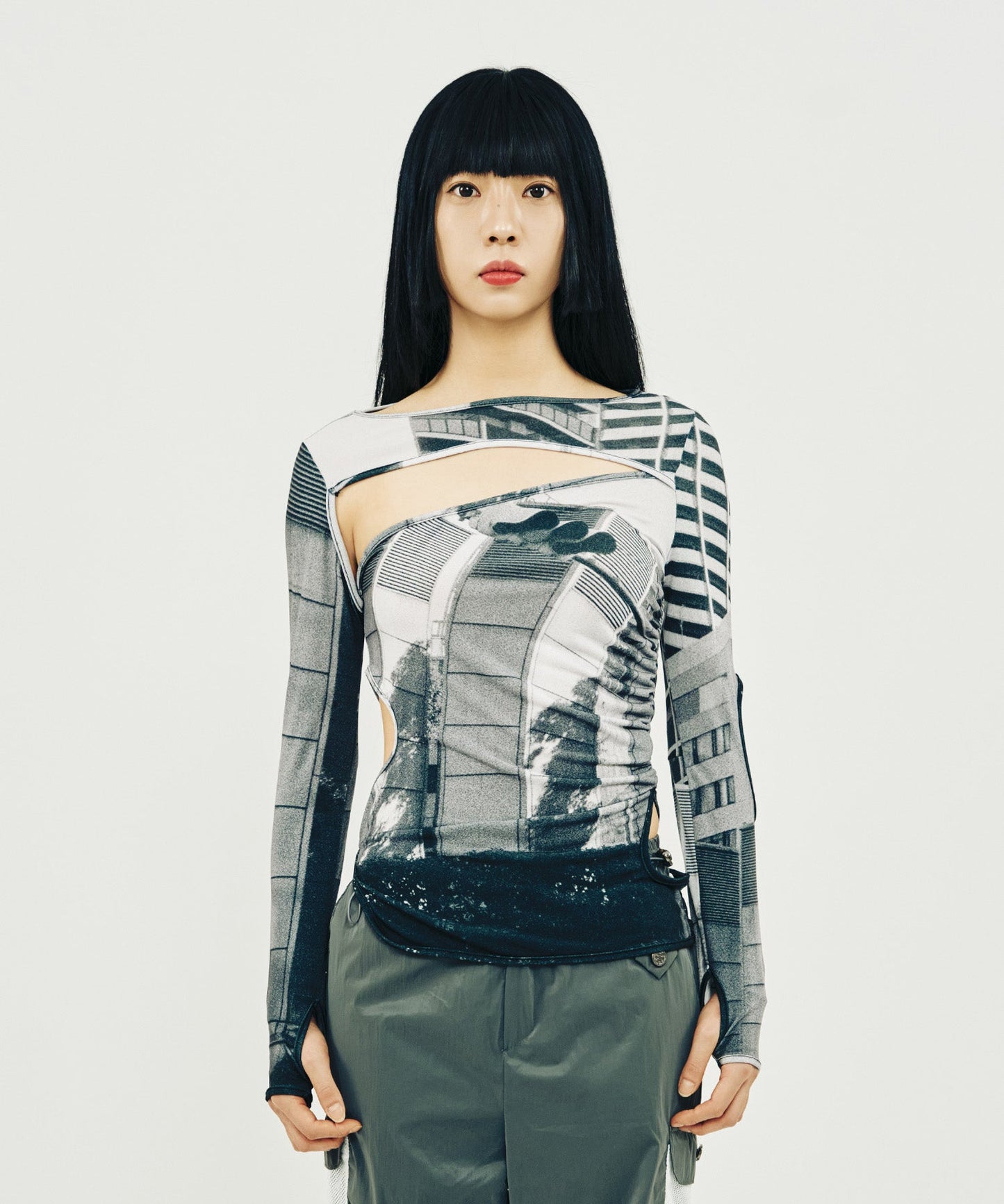 HOLE SHIRRING T-SHIRT_TOKYO