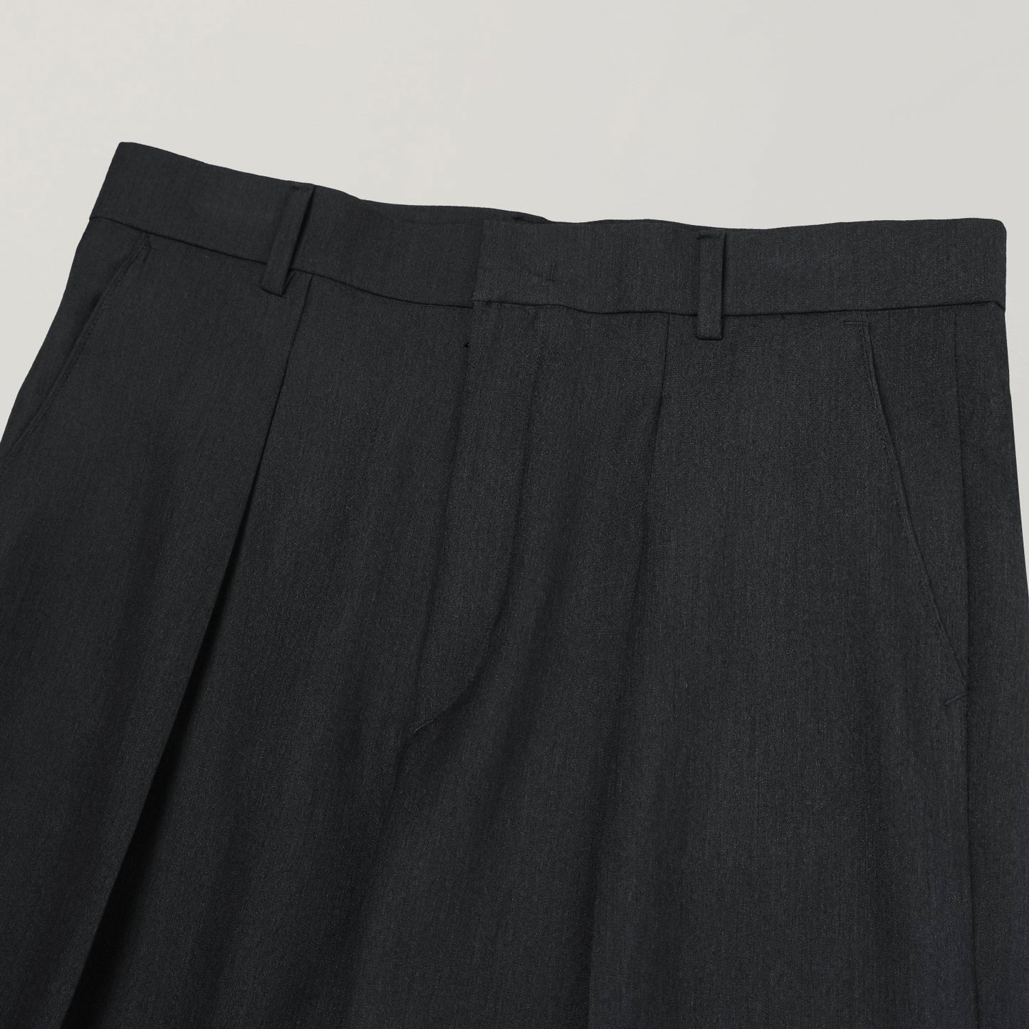 Tono Wide Slacks - pocket detail