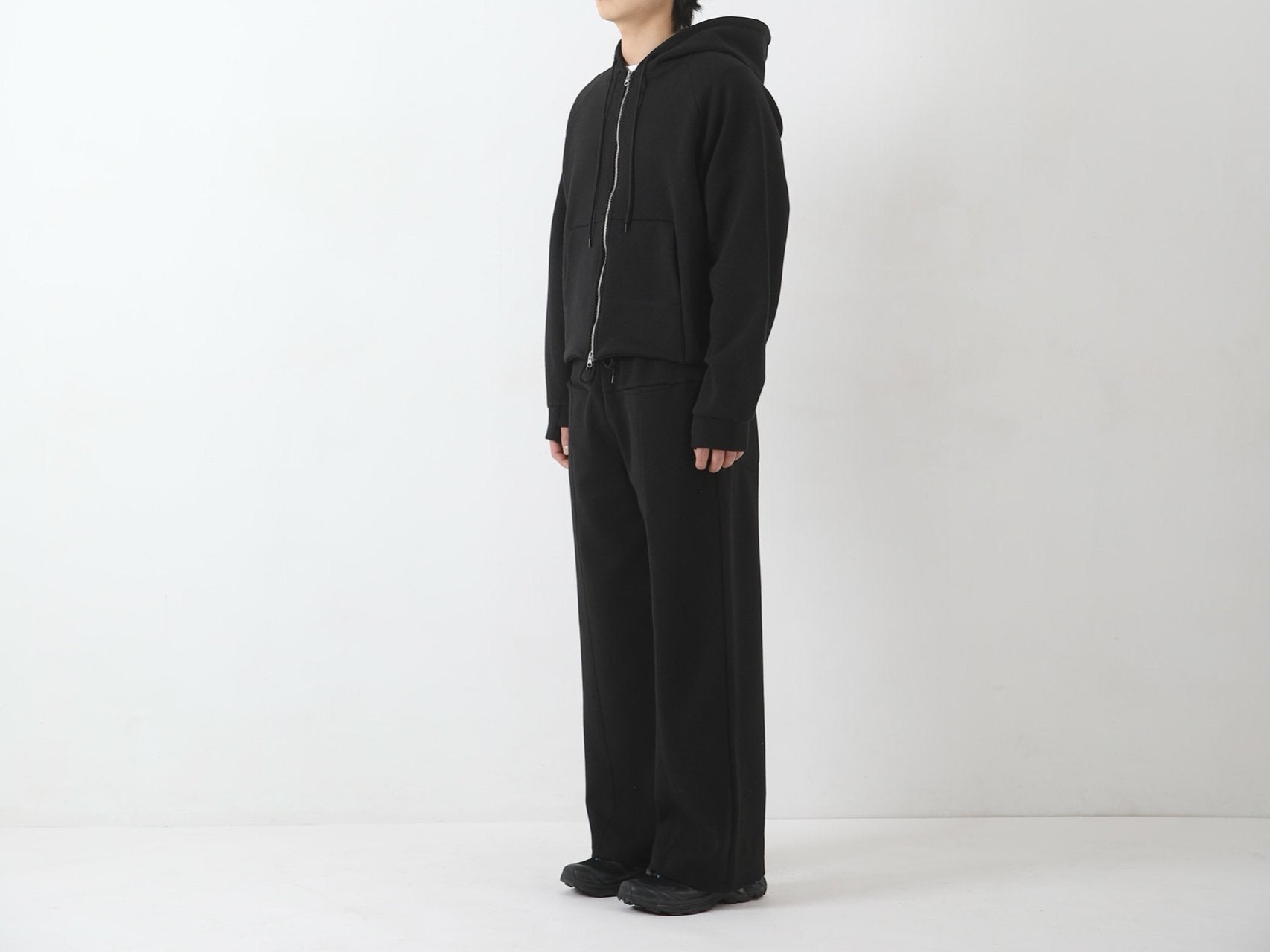 Trap Hood Zip-up - detail 2