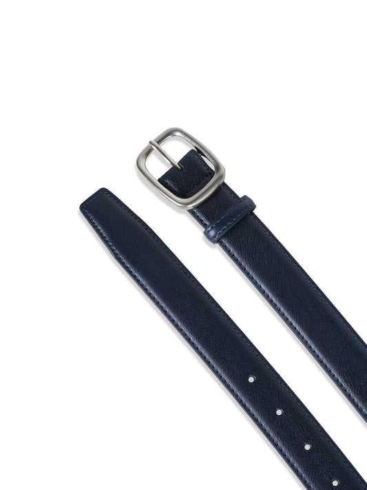Oval Buckle Belt detail
