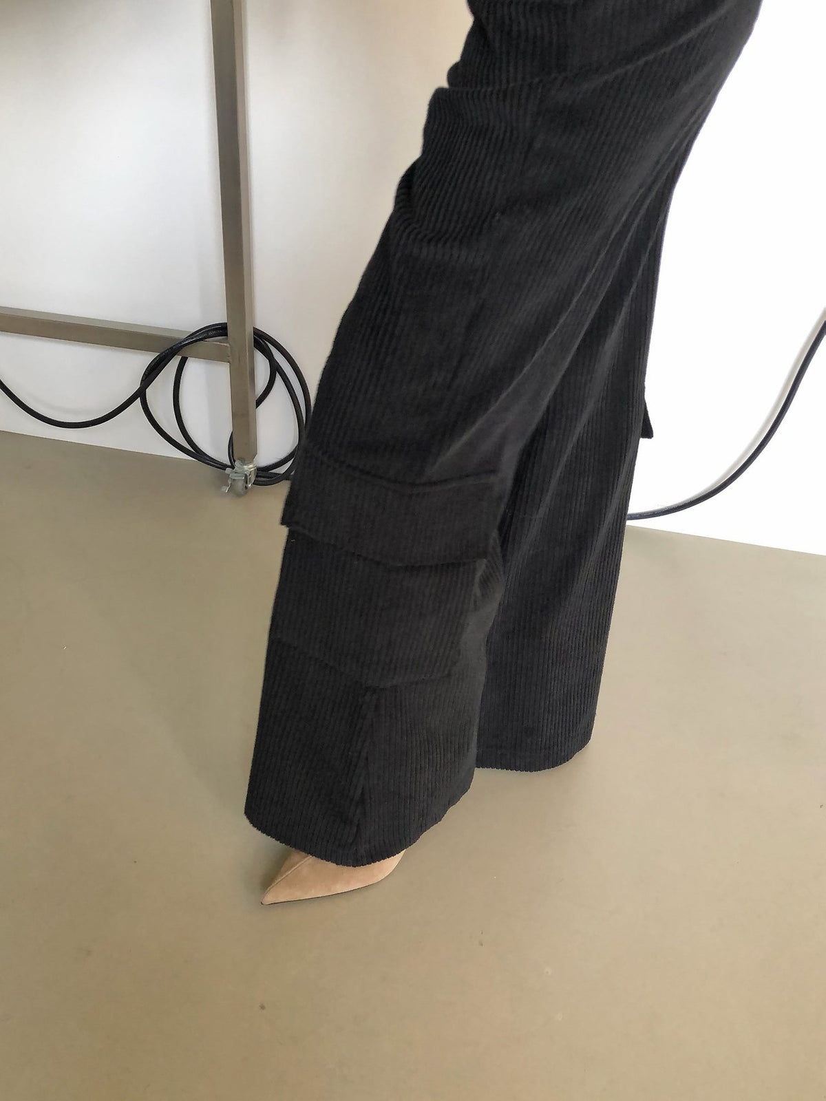 A MA:DE カーゴポケットのディテール ブラック