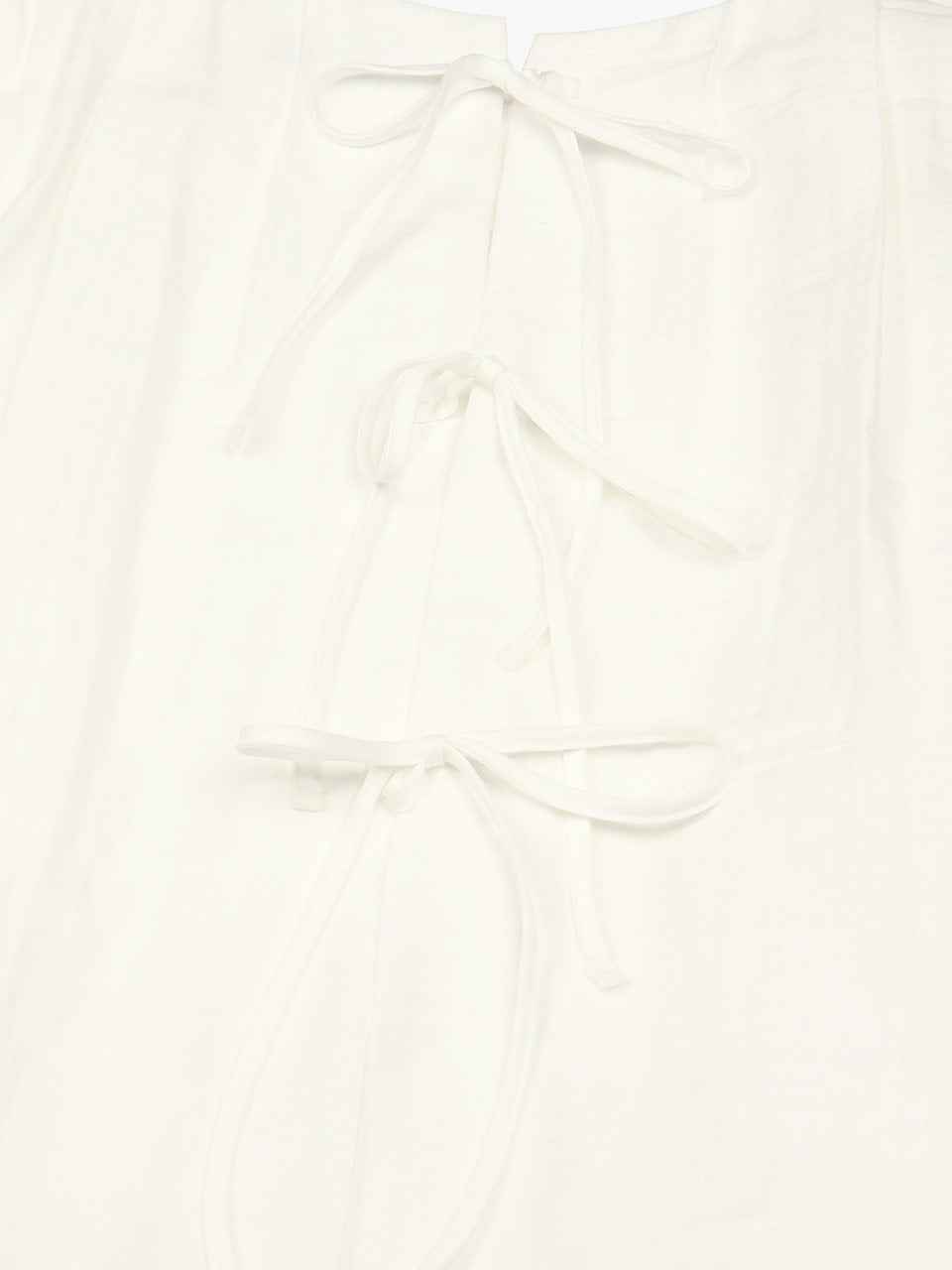 A MA:DE ビギニング ブラウス バックリボン詳細 | 韓国ブランド ミニマル

