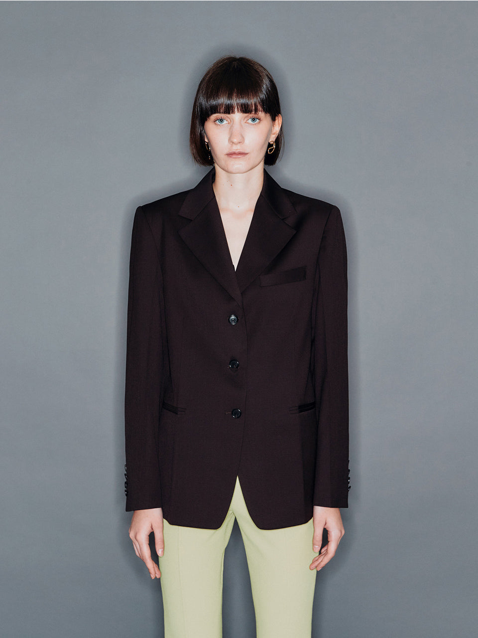 韓国ファッション きれいめ ARIK Altair ジャケット 着用モデル