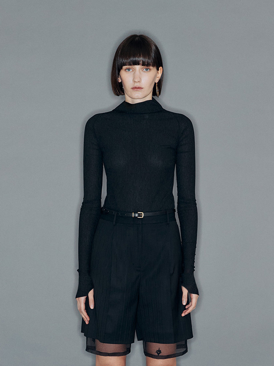 ARIK アリク Nunki ハイネックトップ ブラック 韓国ファッション きれいめ