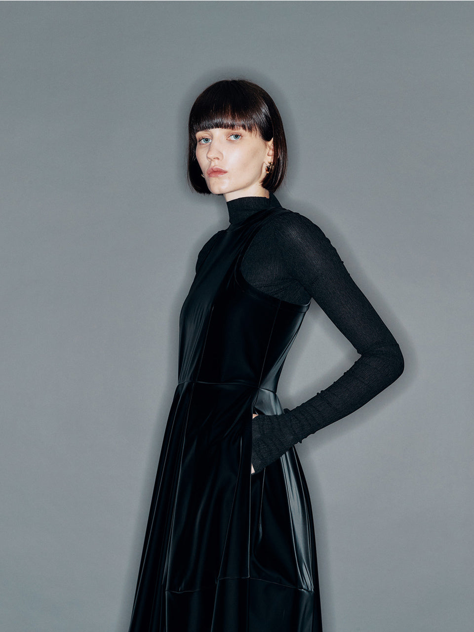 ARIK アリク Nunki トップス 韓国ファッション 大人 コーデ例