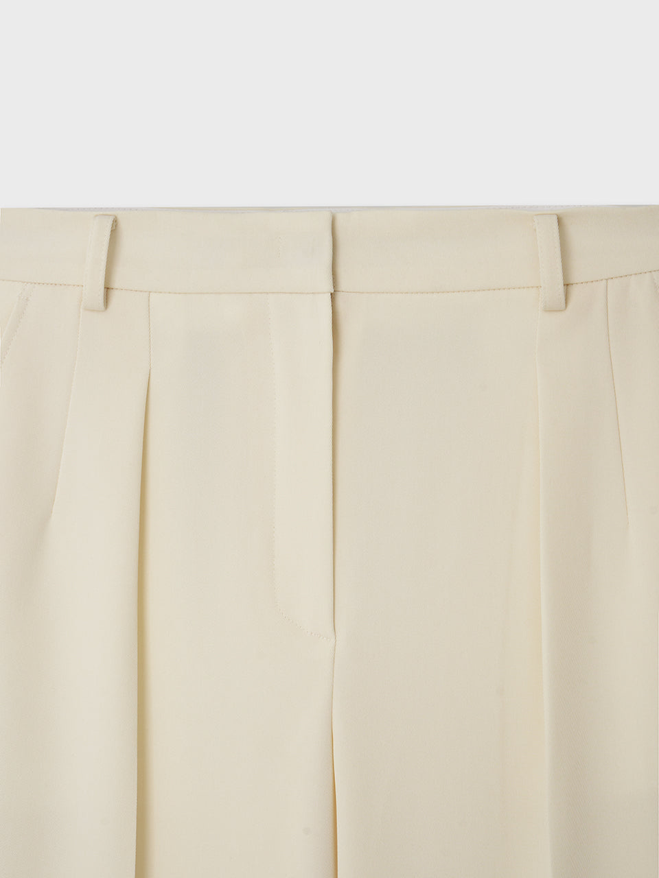 ARIK 韓国ファッション コーデ ワイドパンツ