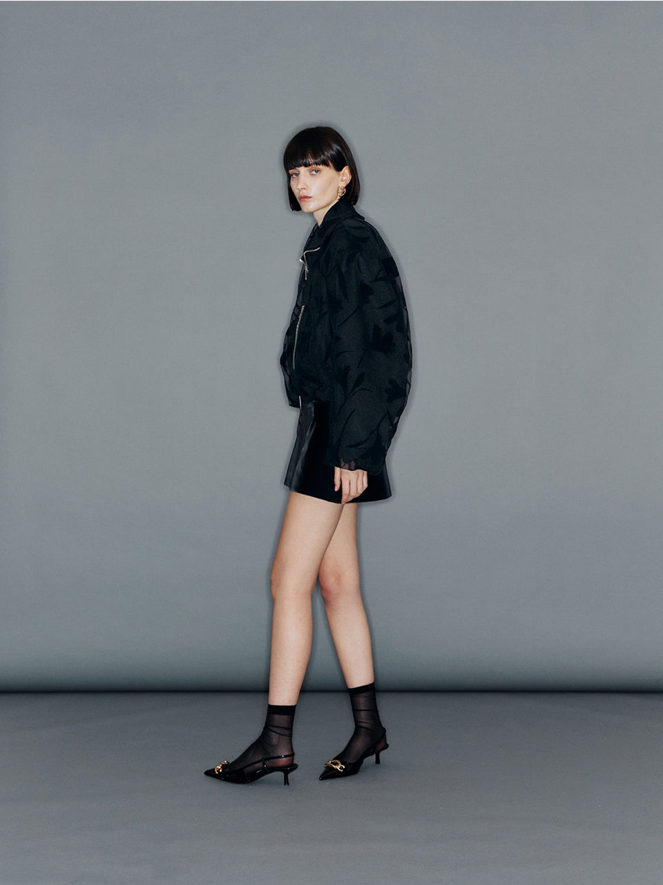 アリク レディース アウター 黒 韓国デザイナーズブランド