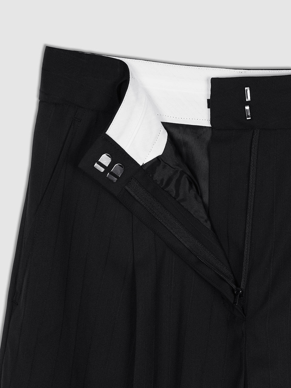 ARIK アリク ブラックショートパンツ 韓国ファッション ミニマル ディティール