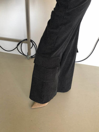 コーデュロイカーゴパンツ ポケットのディテール