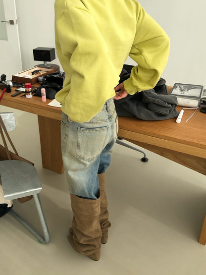 韓国カジュアル レディース デニムの後ろ姿