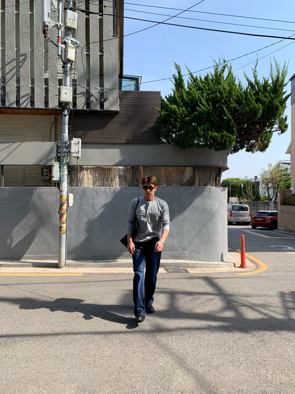 MAGNOLIA Airy Henley Long Sleeve Tee(BLACK,GRAY,WHITE) 商品画像15/26