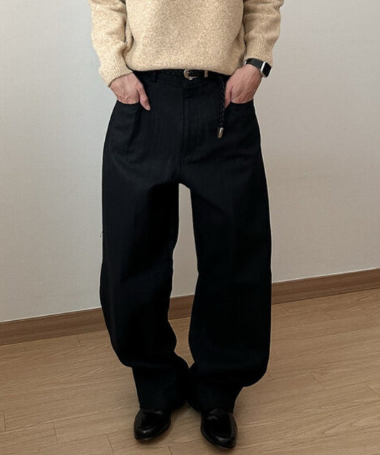 MAGNOLIA Balloon Stripe Tapered Denim Pants(IVORY,BLACK) 商品画像1/9