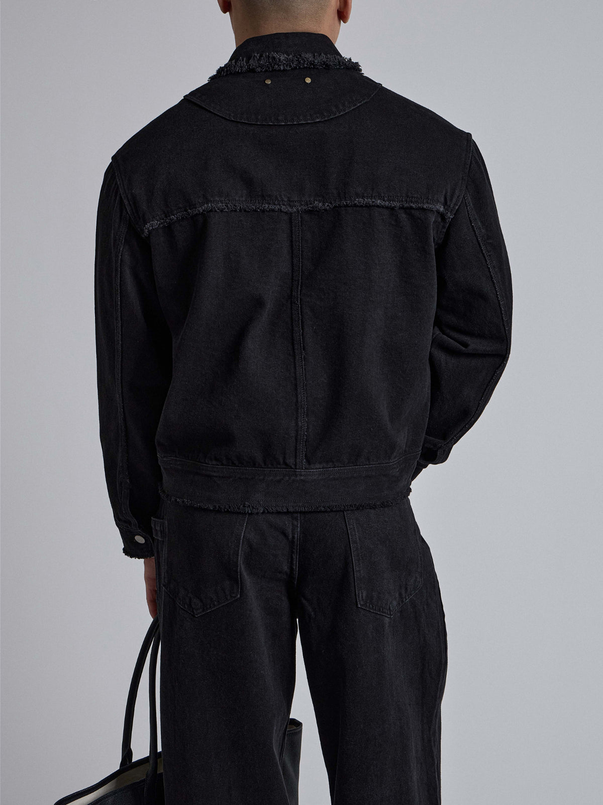 MAGNOLIA Raw Edge Black Denim Trucker Jacket 韓国メンズファッション 08