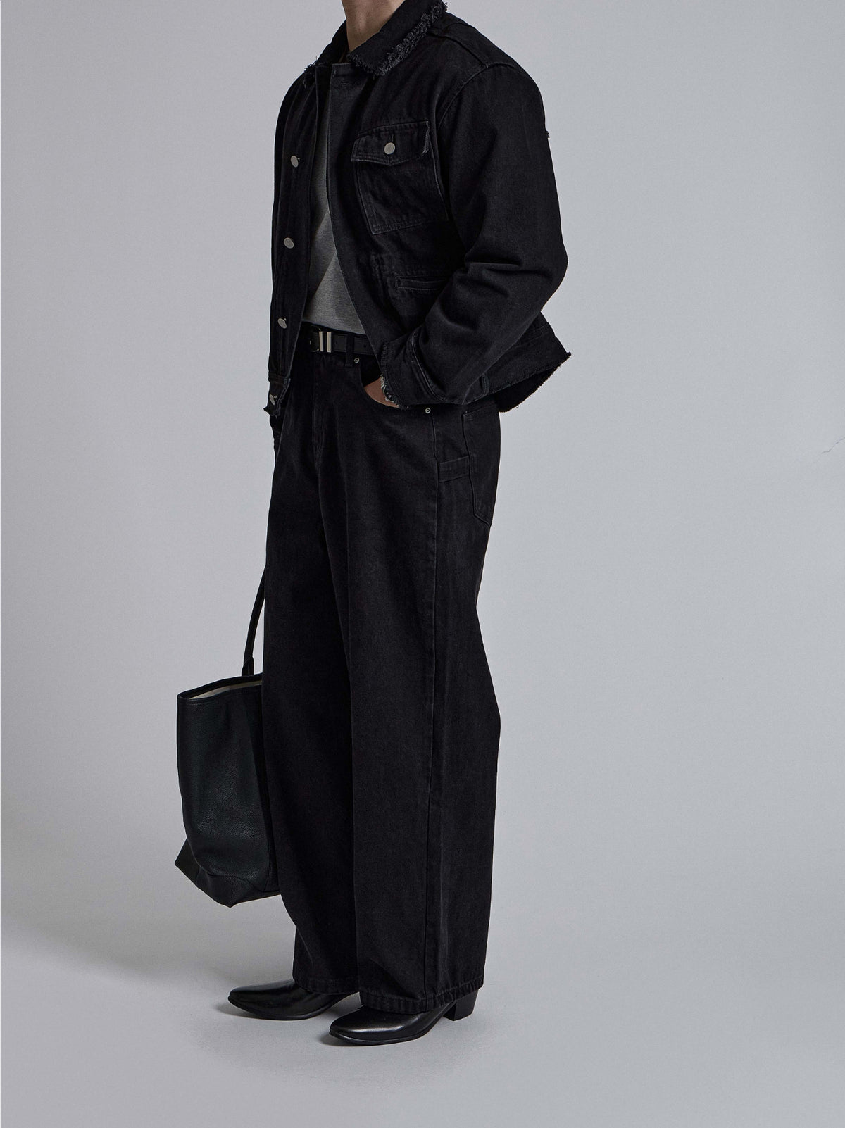 MAGNOLIA Raw Edge Black Denim Trucker Jacket 韓国メンズファッション 13