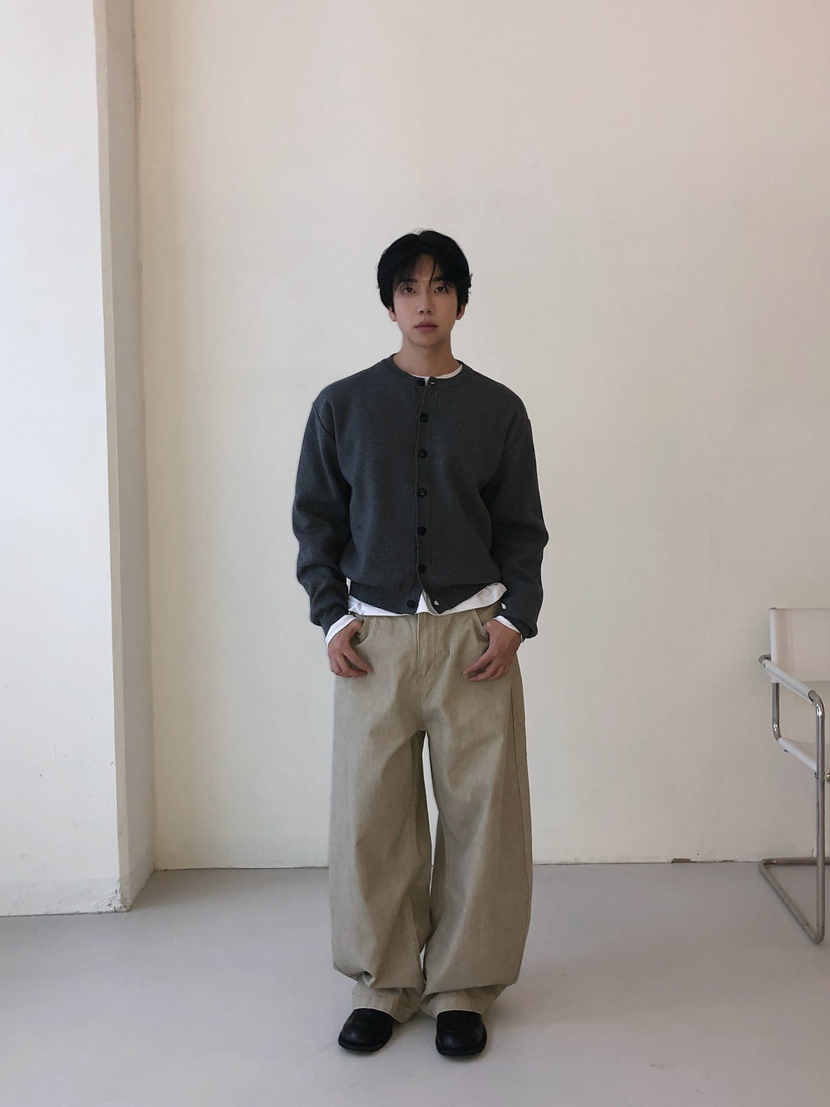 MAGNOLIA Brick Cardigan(BLACK, NAVY, CHARCOAL, GRAY) 商品画像1/15