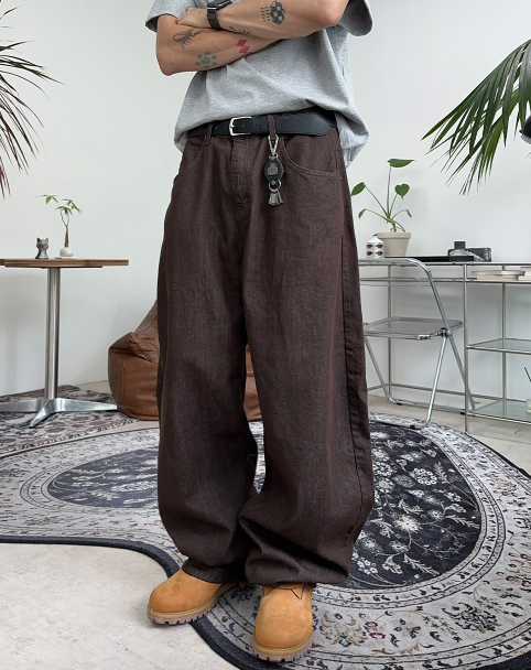 MAGNOLIA Brown Balloon Pants(BROWN) 商品画像1/10