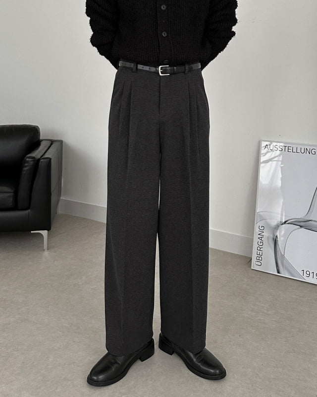MAGNOLIA Brushed Pintuck Slacks 韓国メンズファッション 09
