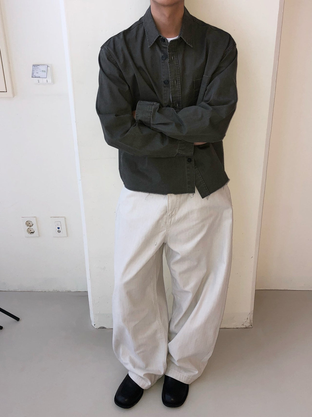 MAGNOLIA Capital Shirt(BLACK, KHAKI) 商品画像2/15