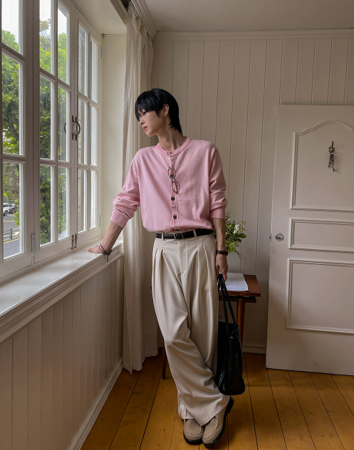 MAGNOLIA Classic Drape Two-Tuck Trousers(IVORY,BLACK,BEIGE) 商品画像4/12
