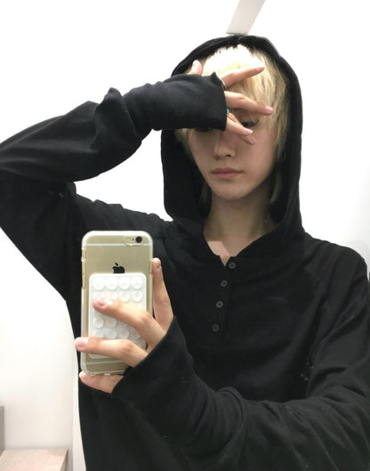 MAGNOLIA Finger Hole Henley Neck Hoodie(BLACK, CHARCOAL, NAVY, MELANGE GRAY) 商品画像6/15