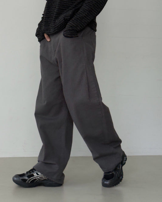 MAGNOLIA FW Side Tuck Wide Pants(WHITE,BEIGE,CHARCOAL,BLACK) 商品画像14/17