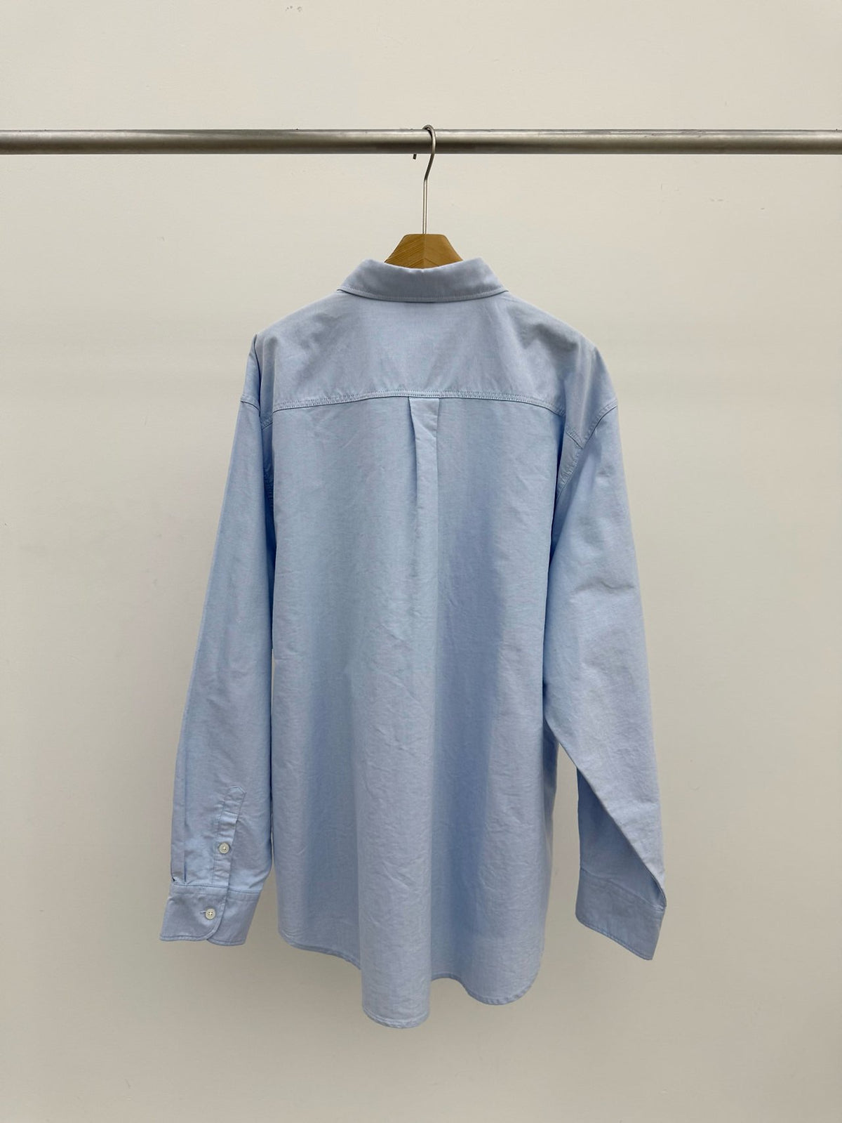 MAGNOLIA Oxford Embroidered Shirt(WHITE,SKY BLUE) 商品画像4/9
