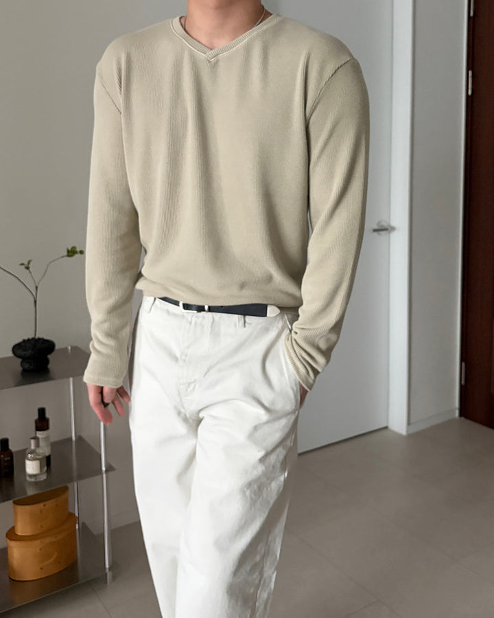 Pigment Knit V-Neck