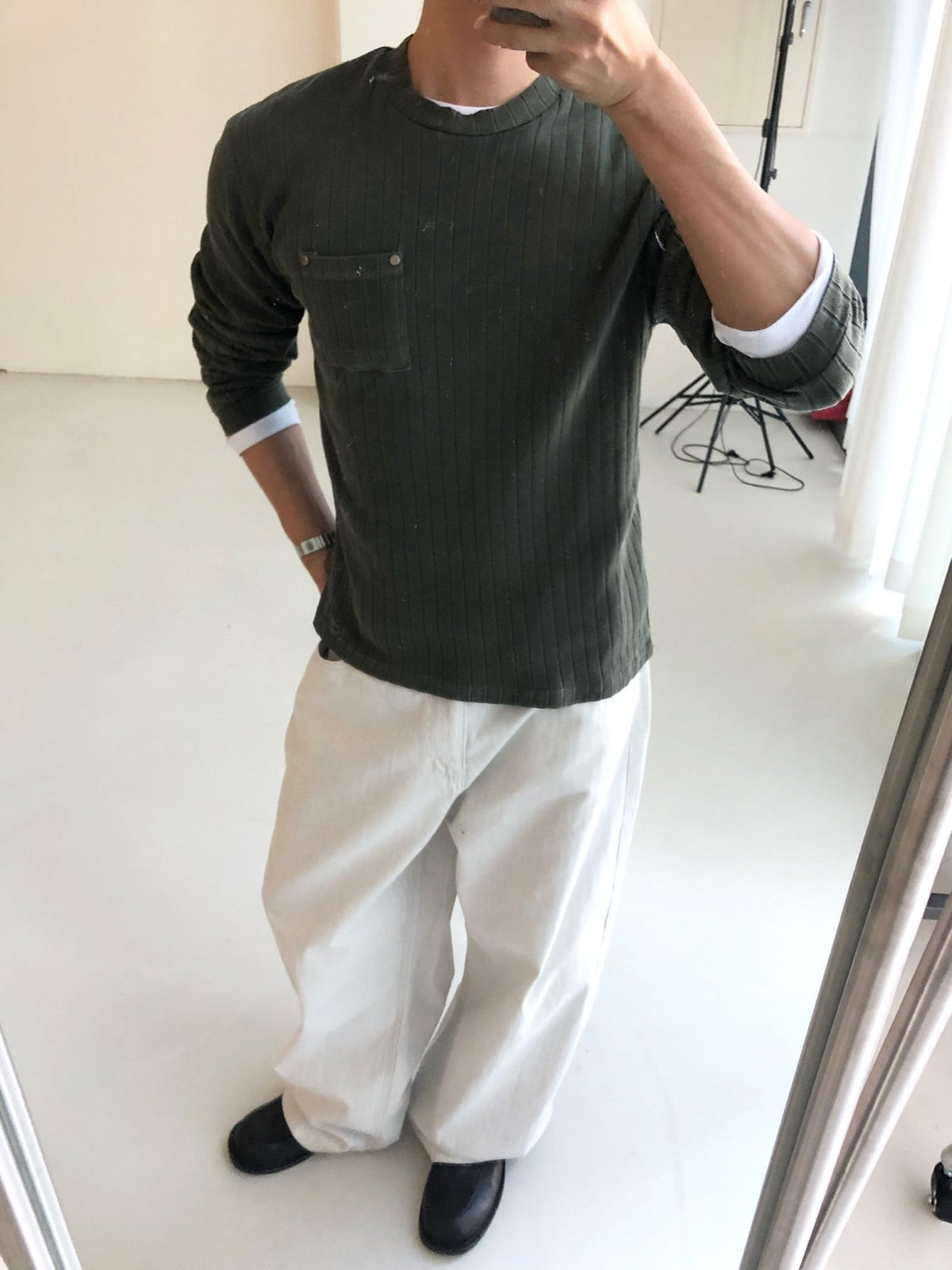 MAGNOLIA Pigment Ribbed Pocket Tee(BLACK, KHAKI, GRAY) 商品画像1/15