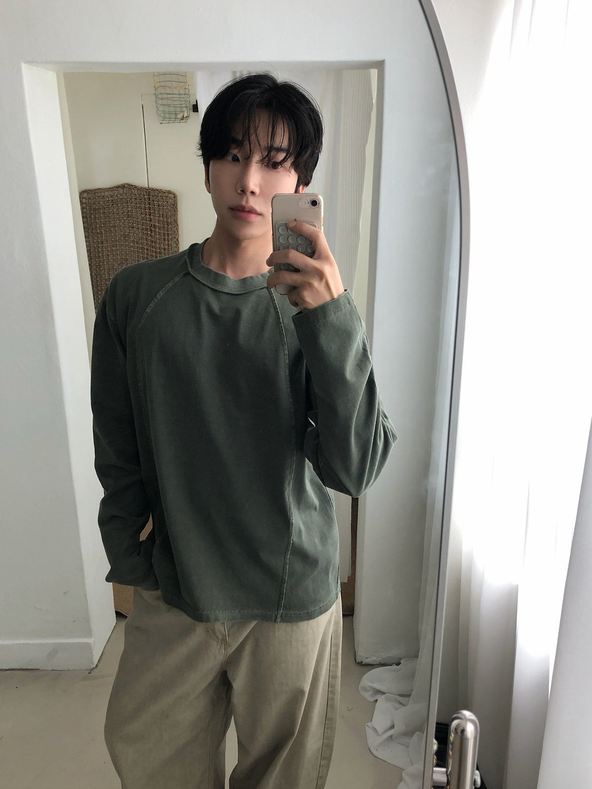 MAGNOLIA Reverse Pigment Long Sleeve Tee(KHAKI, NAVY, CHARCOAL) 商品画像1/15